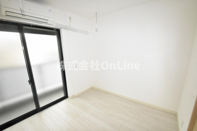 【洋室】 | badge tomoi Est Ⅲ