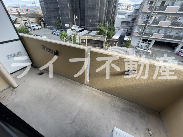 ジュネス花園のバルコニー|落ち着いた時間を過ごせるバルコニーです