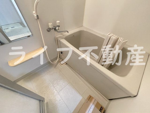 ジュネス花園の浴室|きれいなお風呂です