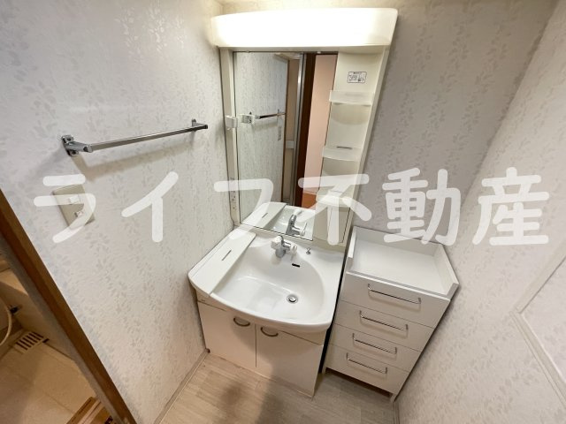 ジュネス花園の独立洗面台|独立洗面台です