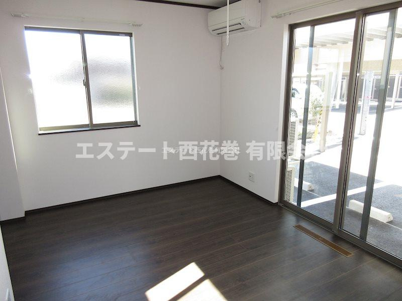 ル・メイユール東宮野目Ｂ棟の洋室