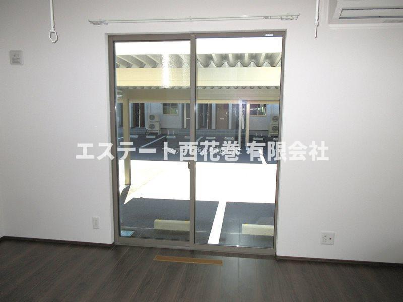 ル・メイユール東宮野目Ｂ棟の居間・リビング