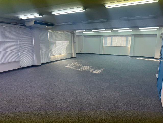 御幸本町 カトレヤビルの内装