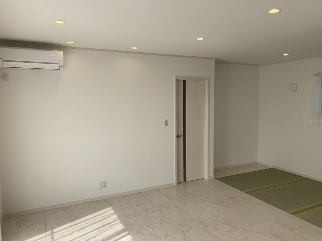 中古住宅　中西郷7丁目の洋室