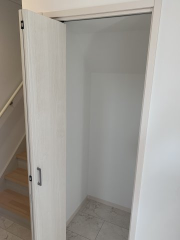 中古住宅　中西郷7丁目の収納