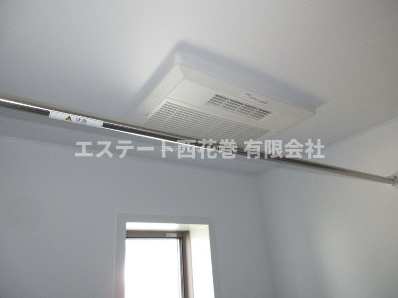 ル・メイユール東宮野目Ｂ棟の設備|浴室乾燥・暖房、浴室窓もあります