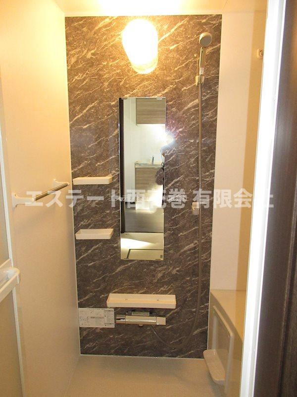 ル・メイユール東宮野目Ａ棟の浴室