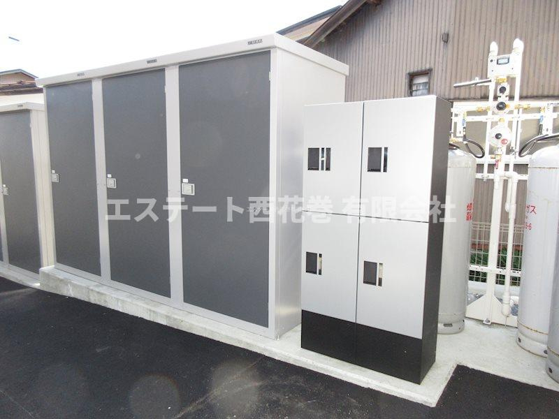 ル・メイユール東宮野目Ａ棟のその他共用部分|宅配ボックス