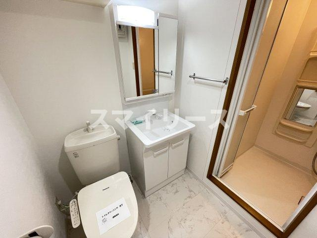 ラフィネの独立洗面台