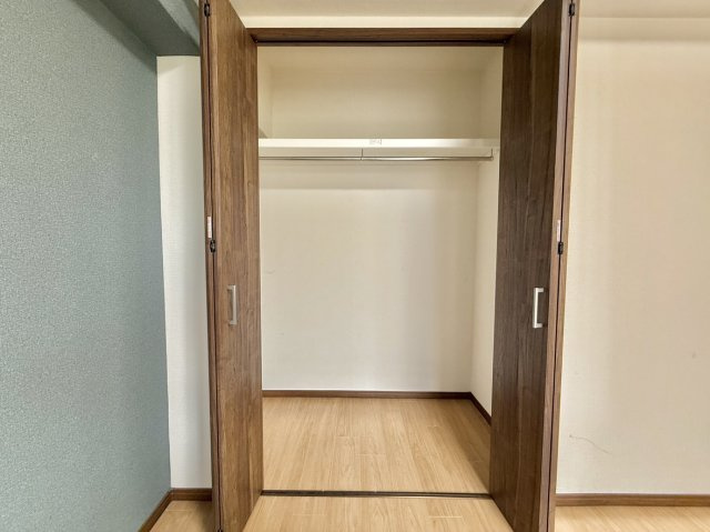 住吉川ハイツの収納|住まいの快適性を左右する収納は欲しい場所に使い勝手のよい充実した収納を確保しています。