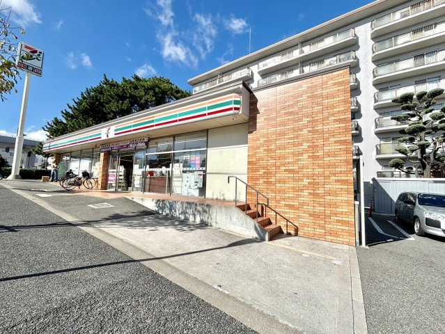 住吉川ハイツの周辺|徒歩２分の距離にセブンイレブン神戸魚崎北町４丁目店があります！