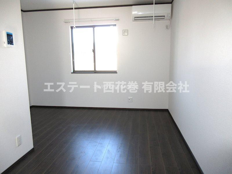 ル・メイユール東宮野目Ａ棟の居間・リビング