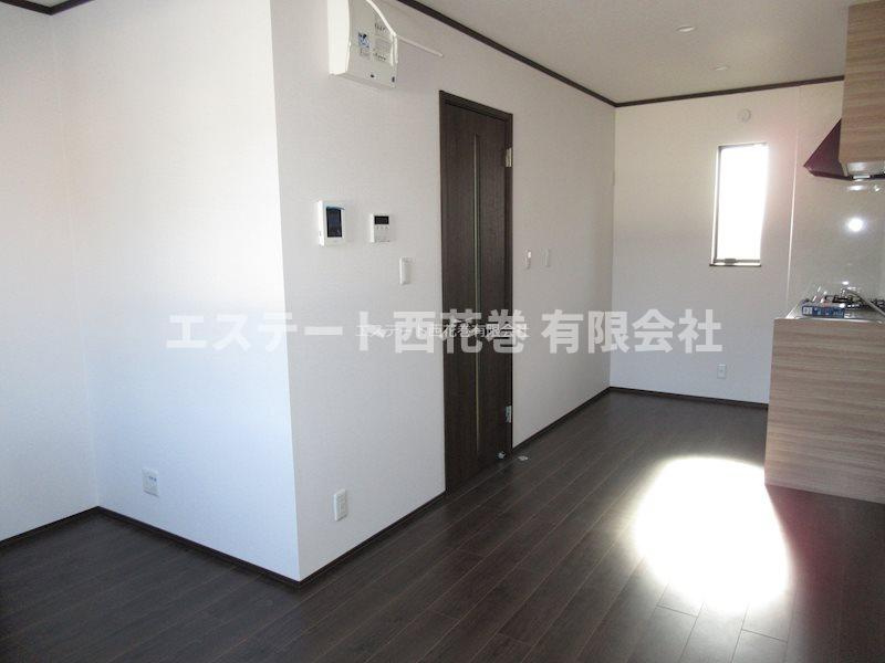 ル・メイユール東宮野目Ａ棟の洋室