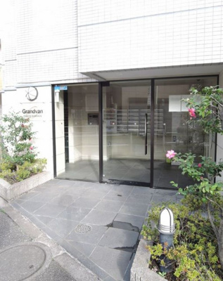 【エントランス】 | グランヴァン東中野Ⅱ　※1/14内見開始 | オートロック付きエントランス☆