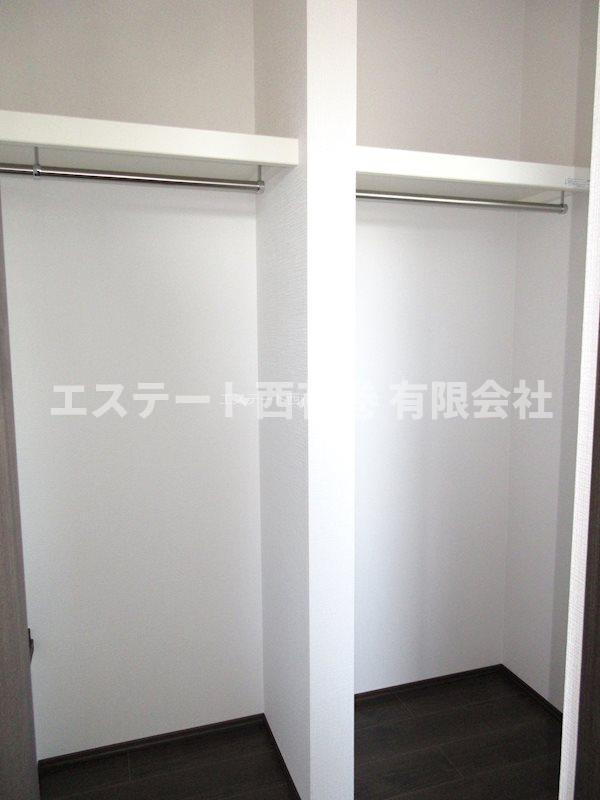 ル・メイユール東宮野目Ａ棟の収納|ウォークインクローゼット