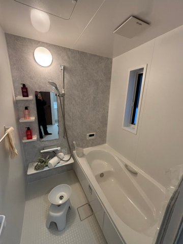 川越市氷川町　新築分譲　東武東上線『川越駅』バス21分　【川越小学区】の浴室