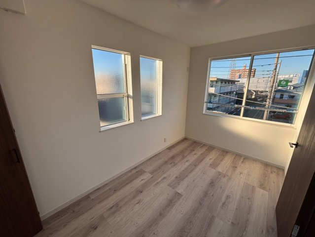 川越市氷川町　新築分譲　東武東上線『川越駅』バス21分　【川越小学区】の洋室