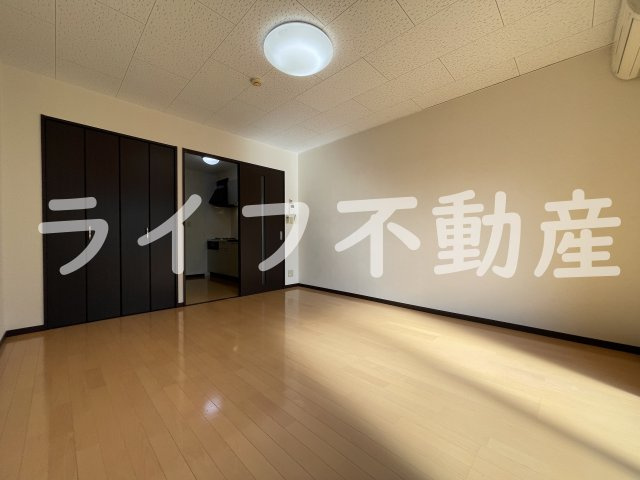 アンプルールクラージュエトッフの居間・リビング|使いやすい居間です