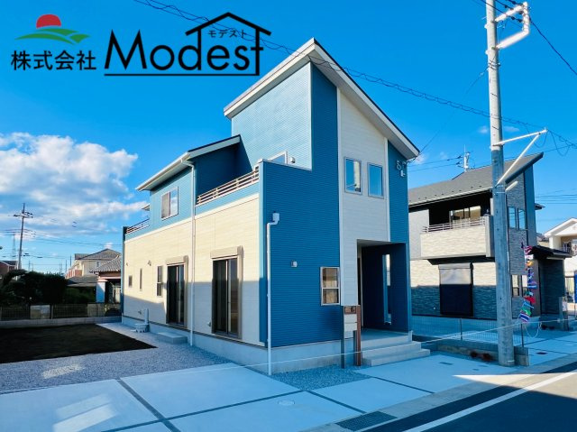 藤岡市下栗須の外観|年中無休で平日の仕事終わり夜20時まで受付可能です。
事前のご予約がおすすめです。お気軽にお問い合わせください。