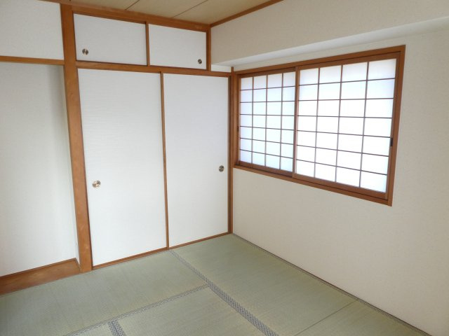 ロイヤル仁川の和室