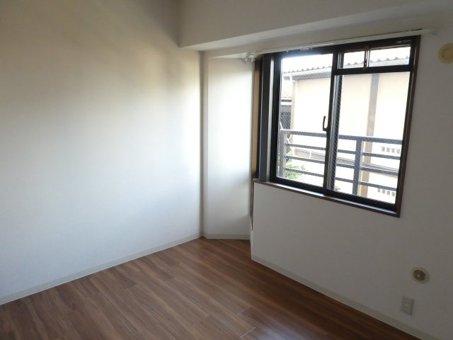 ロイヤル仁川の寝室