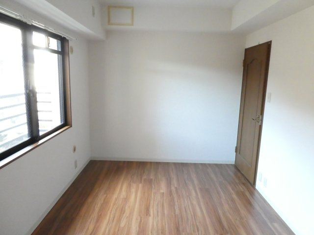 ロイヤル仁川の寝室