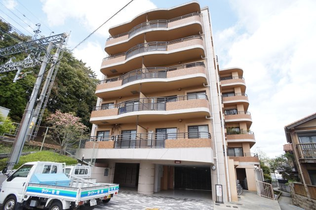 ロイヤル仁川の外観