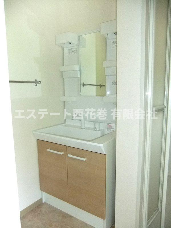 リバーサイド・アイルCの独立洗面台|シャワー付洗面化粧台