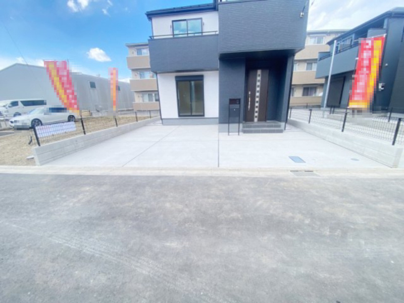 祝　成約済み　八王子市　川口町　新築戸建て　４４期の駐車場|～仲介手数料無料☆八王子ひなた不動産～八王子市川口町　新築戸建て