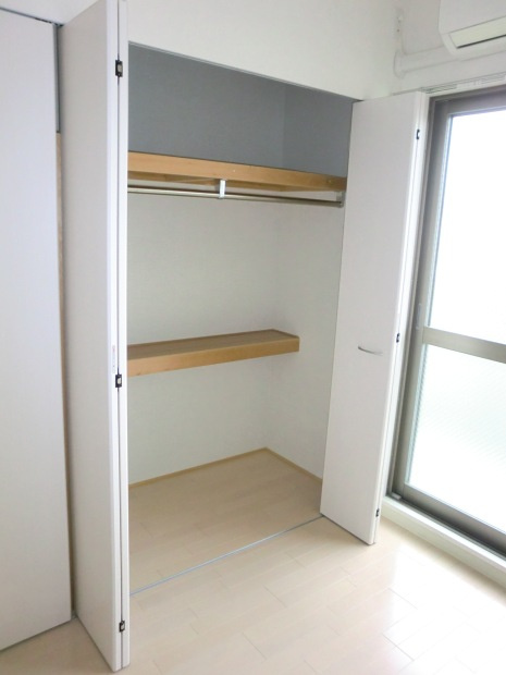 サンプレイスの収納