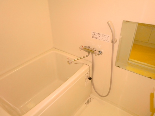 サンプレイスの浴室