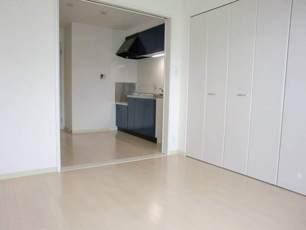 サンプレイスの洋室