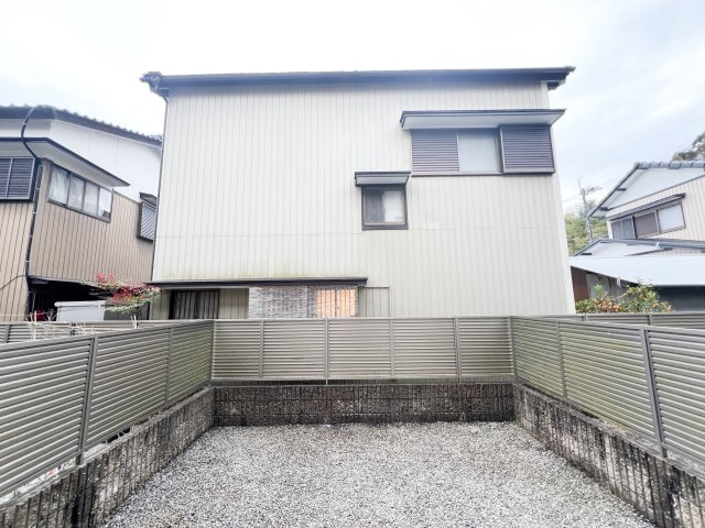 ルミエールあぞのの玄関