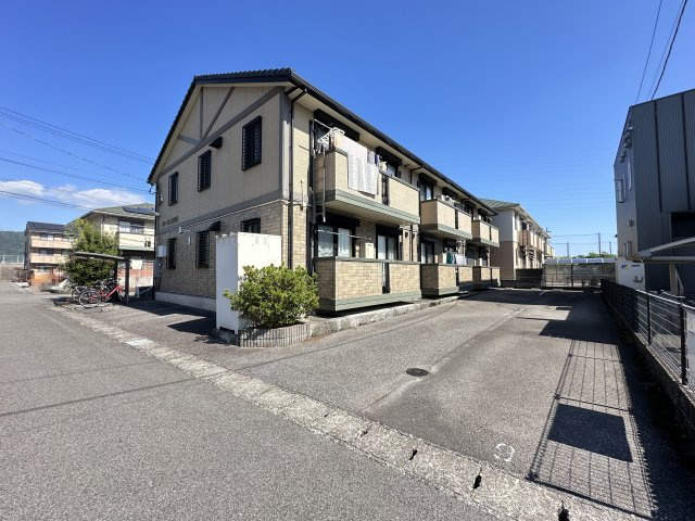 ブルージュ北久保の外観