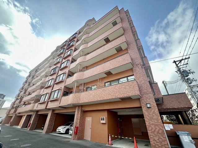 ライオンズマンション錦町の外観