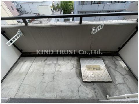 クレール東天満のバルコニー