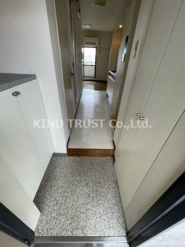 クレール東天満の玄関