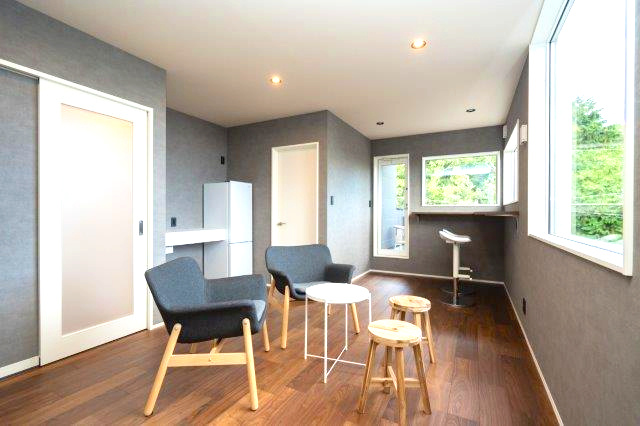 渦森台4丁目一戸建の洋室|ゆったりした洋室です