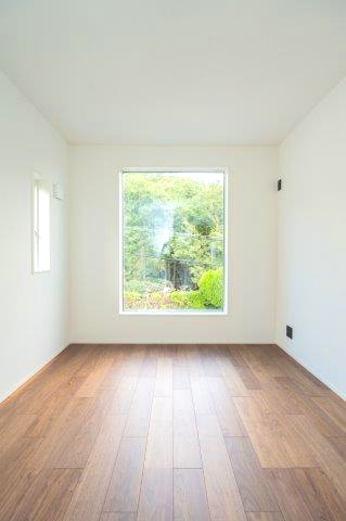 渦森台4丁目一戸建の洋室|落ち着いた色調の洋室です