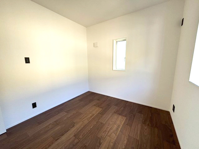 渦森台4丁目一戸建の洋室|コンパクトで使いやすい洋室です