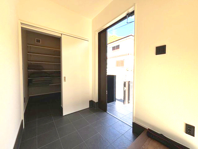 渦森台4丁目一戸建の玄関|きれいな玄関です