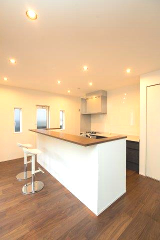 渦森台4丁目一戸建のキッチン|きれいなキッチンです