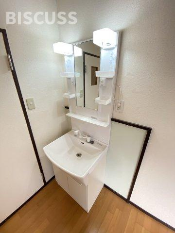 三国ヶ丘ハイツA棟の洗面所