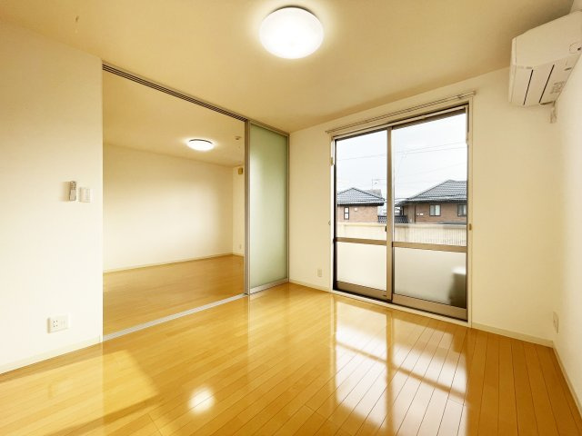 ガーデニアマミの居間・リビング