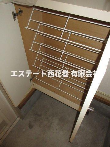 カーメル樹（こだち）Ａの玄関|シューズボックス