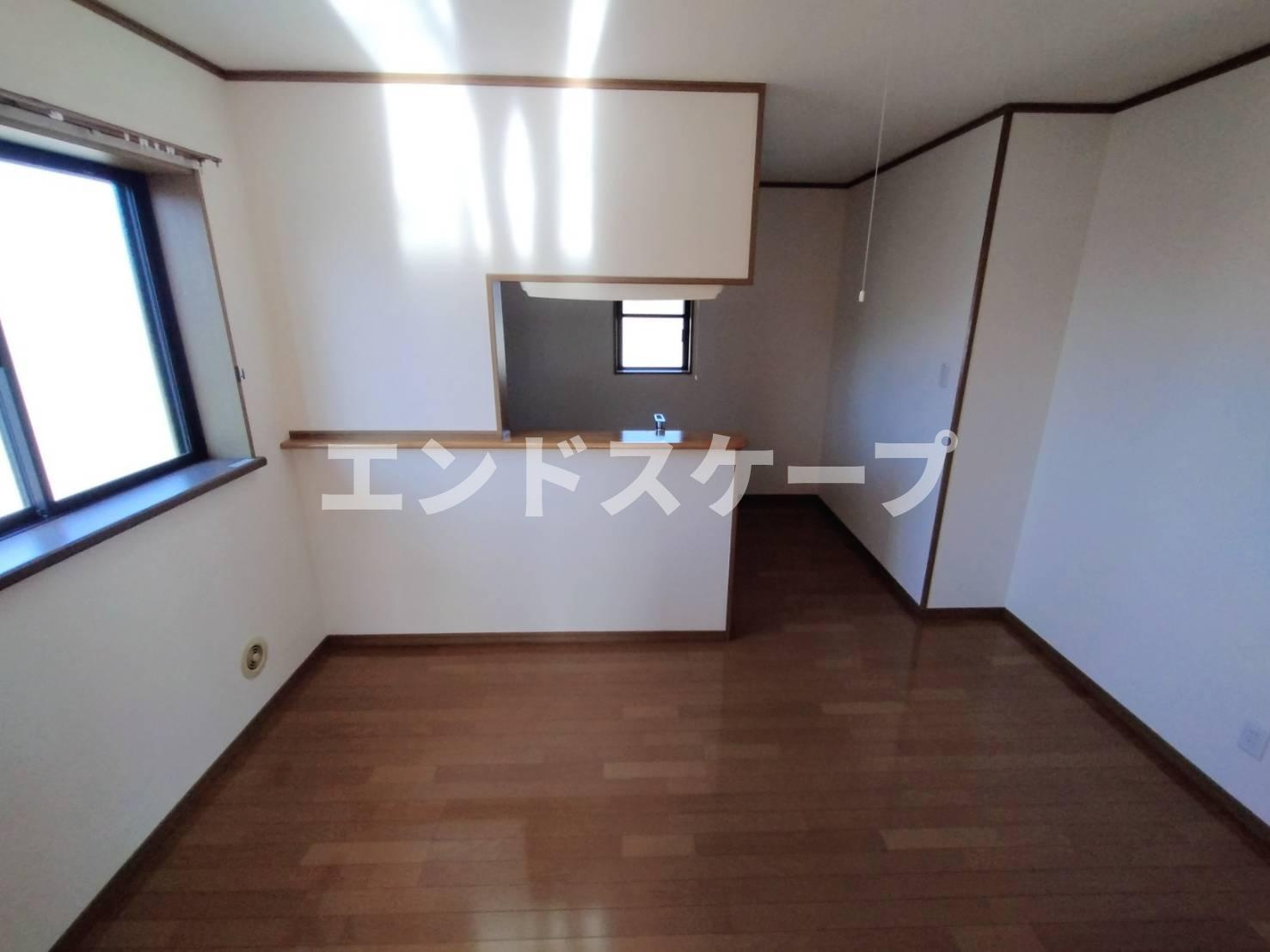 ガイア足門B棟の居間・リビング|高崎、前橋エリアのお部屋探しはエンドスケープまで！お客様の理想お聞かせ下さい♪