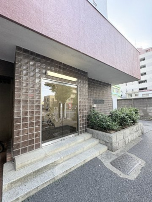 【エントランス】 | 成宗マンション | 月額管理料無料！賃貸管理はアブレイズパートナーズにお任せを！