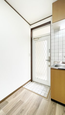 クレブランド二軒屋No.1の玄関