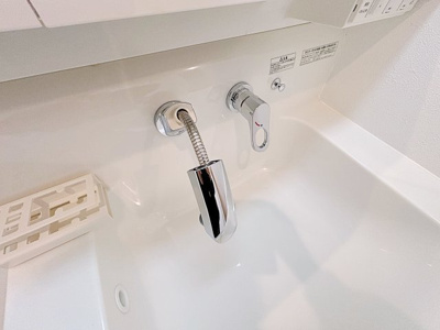 【独立洗面台】 | フローレスタナベ【名古屋市賃貸・エレベーター】