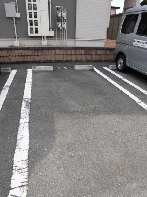プラシードⅡの駐車場|駐車場
